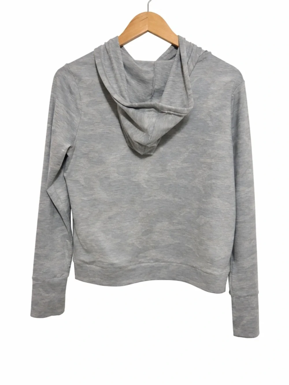 Gray Camo Cropped Hoodie Athleisure Lightweight Stretch Comfy - Picture 3 of 5